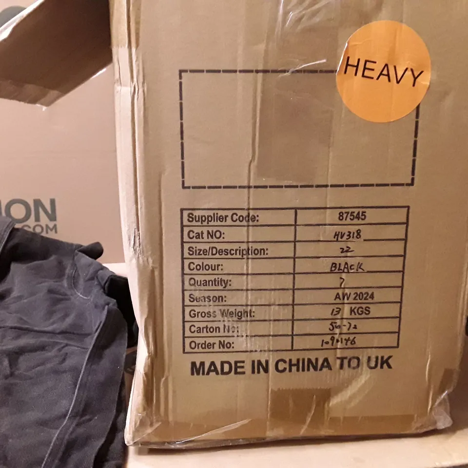 BOXED BRAND NEW JDWILLIAMS DENIM HOODED TRENCH SIZE 24 BLACK COLOUR APPROXIMATELY 8 PIECES