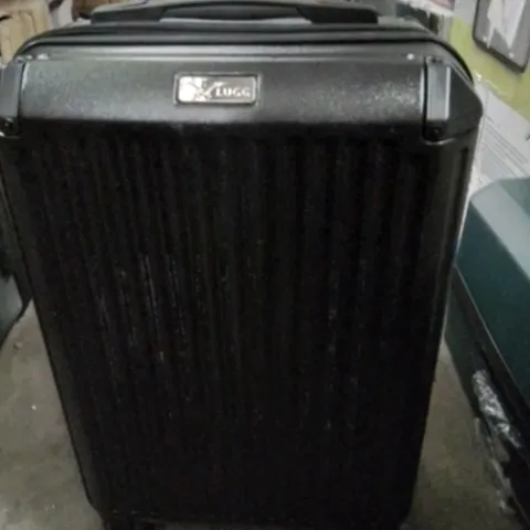 LUGG TRAVEL SUITCASE BLACK