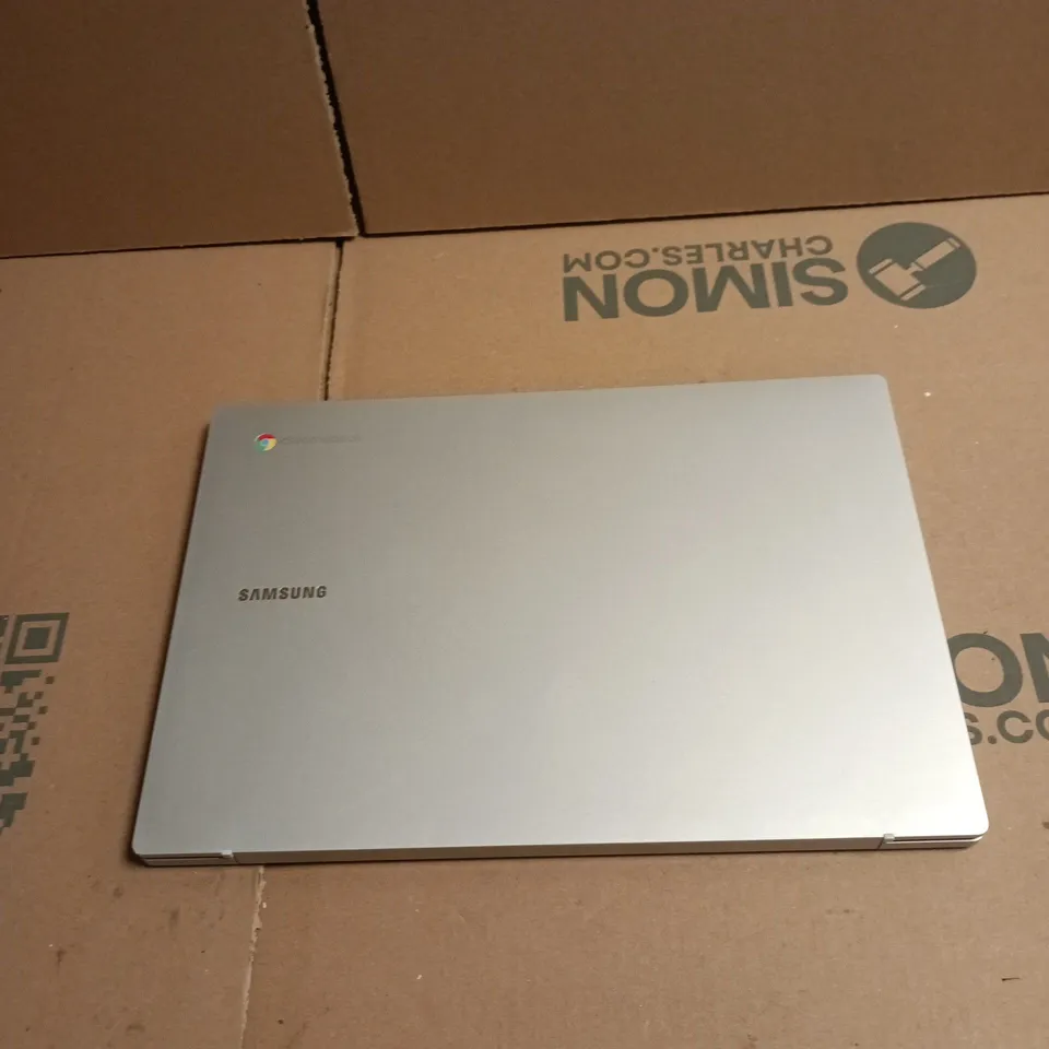 SAMSUNG CHROMEBOOK UNBOXED NO ACCESSORIES
