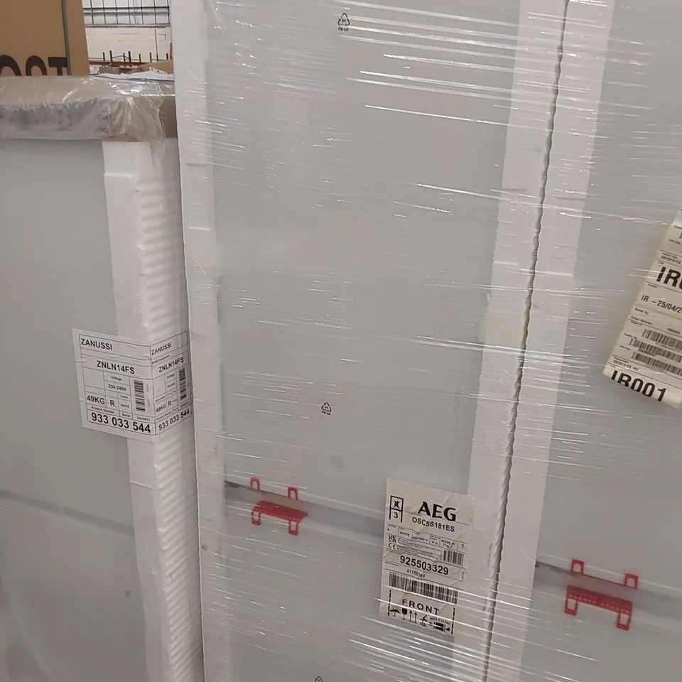 AEG OSC5S181ES LOW FROST INTEGRATED FRIDGE FREEZER, SLIDING HINGE, 70/30 RRP £500