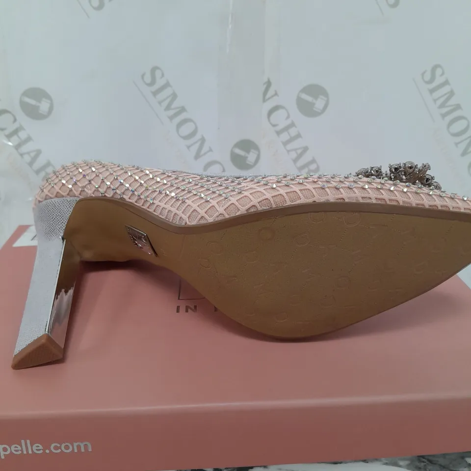 MODA IN PELLE KYLIEE COURT SILVER SIZE 6