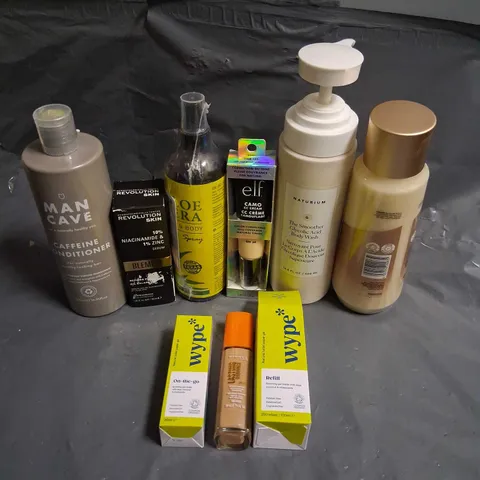 APPROXIMATELY 20 ASSORTED HEALTH AND BEAUTY PRODUCTS TO INCLUDE; RIMMEL, GRUM, MAN CAVE AND ELF