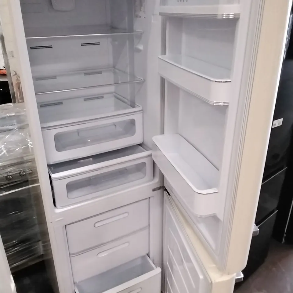 SMEG FAB32RCR5UK VINTAGE LOOK FRIDGE FREEZER 