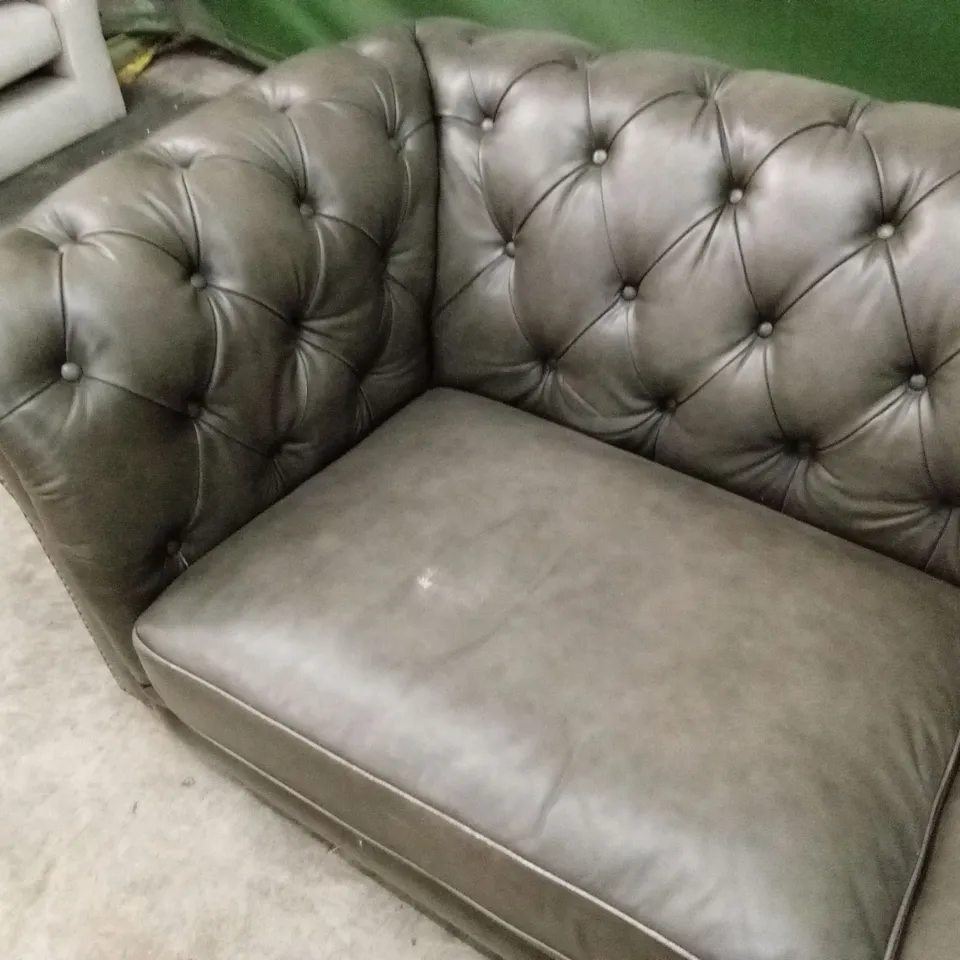 QUALITY DESIGNER LARGE 3 SEATER LEATHER CHESTERFIELD SOFA