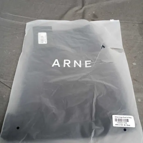 ARNE ACTIVE CARGO SHORT – NAVY, UK SIZE M