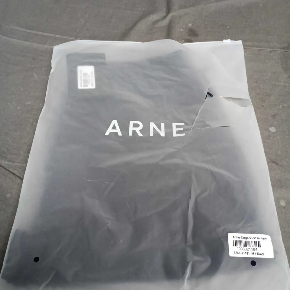 ARNE ACTIVE CARGO SHORT – NAVY, UK SIZE M