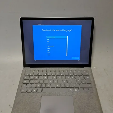 MICROSOFT SURFACE 1867 LAPTOP IN STAINLESS STEEL