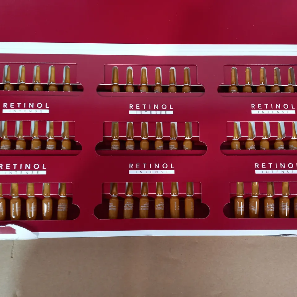 M. ASAM RETINOL INTENSE BEAUTY TREATMENT AMPOULES SET