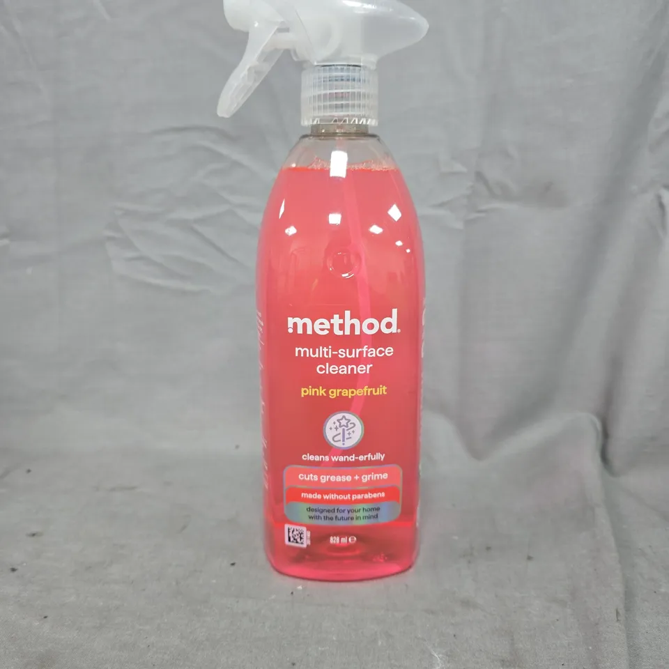 BOX OF APPROXIMATELY 10 HOUSEHOLD ITEMS TO INCLUDE: PRO SPEED COMPOUND, TECH WASH AND MULTI SURFACE CLEANER