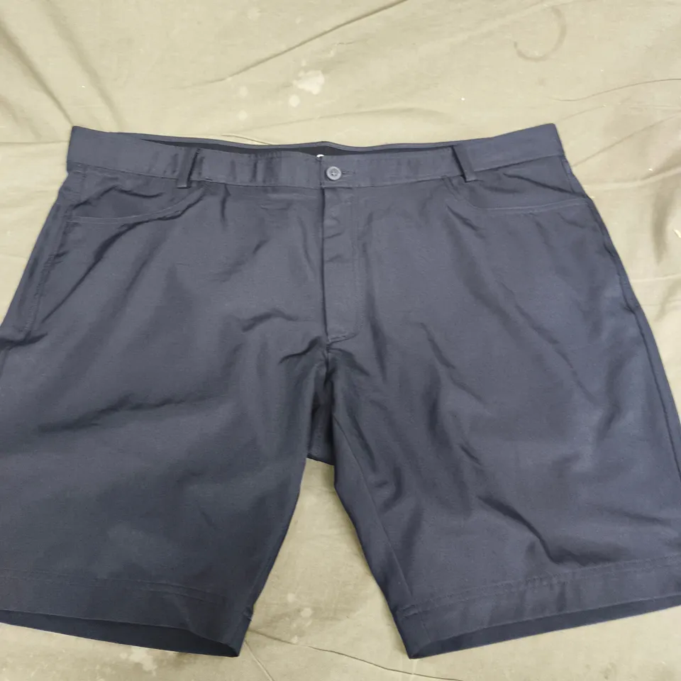 CALVIN KLEIN GOLF SHORTS IN NAVY - W46