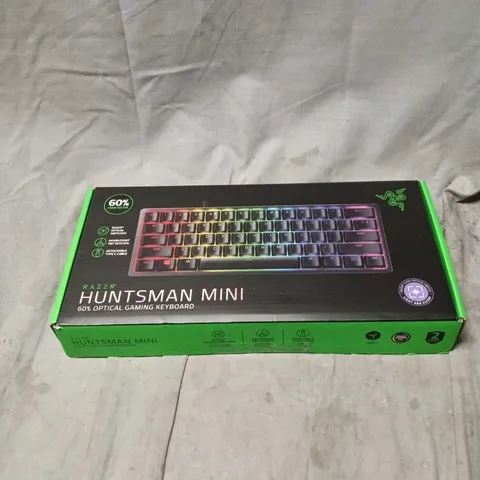 RAZER HUNTSMAN MINI 60% OPTICAL GAMING KEYBOARD BOXED.