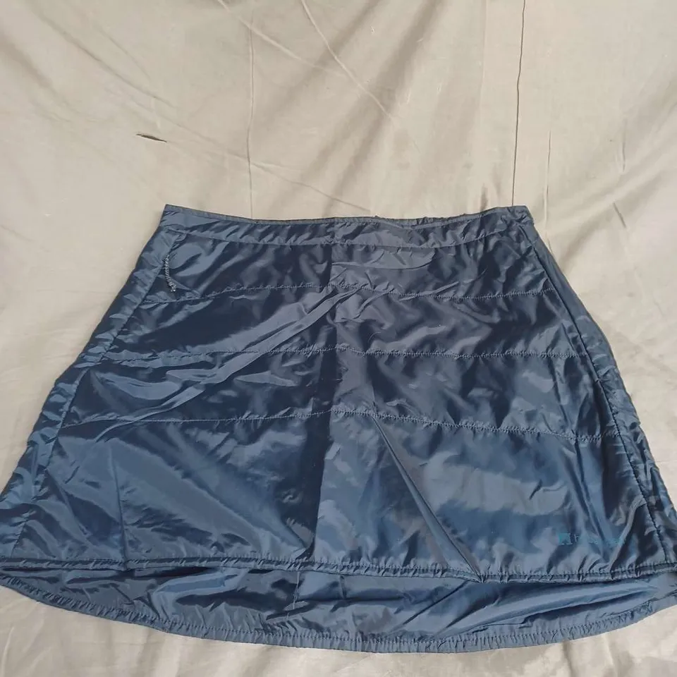 HEBER PEAK PADDED SKIRT IN NAVY SIZE 12/40