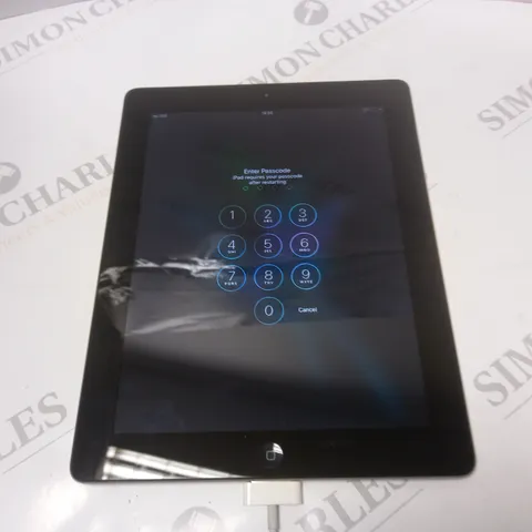 UNBOXED APPLE IPAD 16GB IN SILVER - A1396