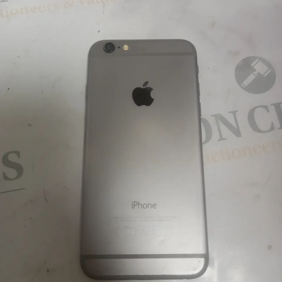 APPLE IPHONE GREY MODEL A1586