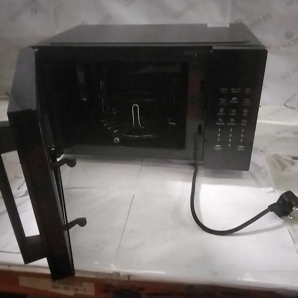 BOXED HISENSE MICROWAVE OVEN 