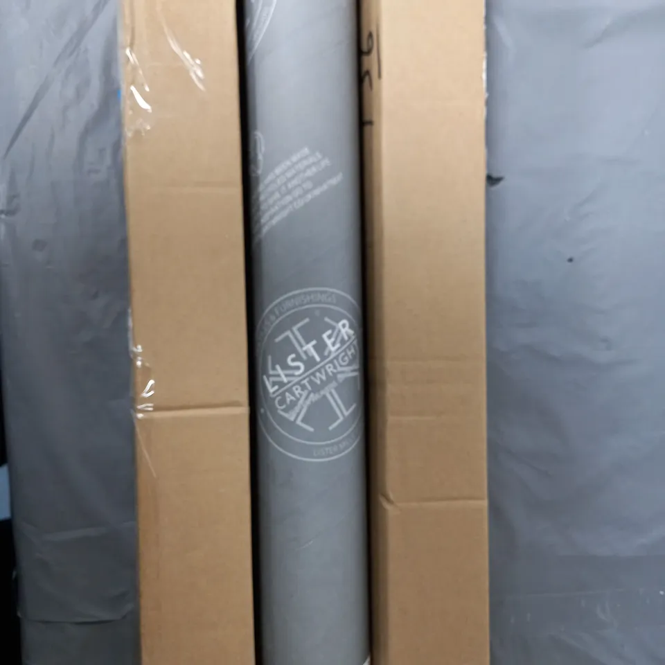 A SELECTION OF 3 BLINDS TO INCLUDE PLAIN BLACKOUT ROLLER BLIND 120X CHARCOAL -COLLECTION ONLY- RRP £15