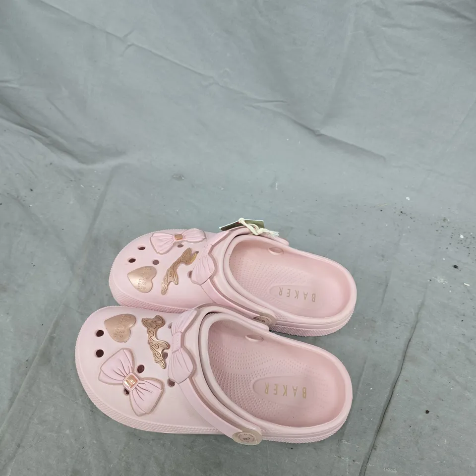 TED BAKER KIDS PINK CROCS-STYLE CLOGS WITH BOW UK4 