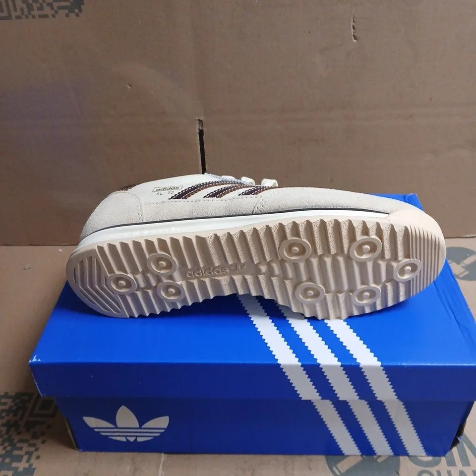 ADIDAS SL72 TRAINERS – WHITE/BEIGE WITH DARK BROWN STRIPES BOXED SIZE 5.5