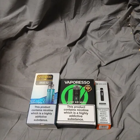 APPROXIMATELY 25 ITEMS INCLUDING VAPORESSO VAPE KIT BUNDLE – LUXE X PRO, DRAG S2 & XROS 3 MINI (BOXED)