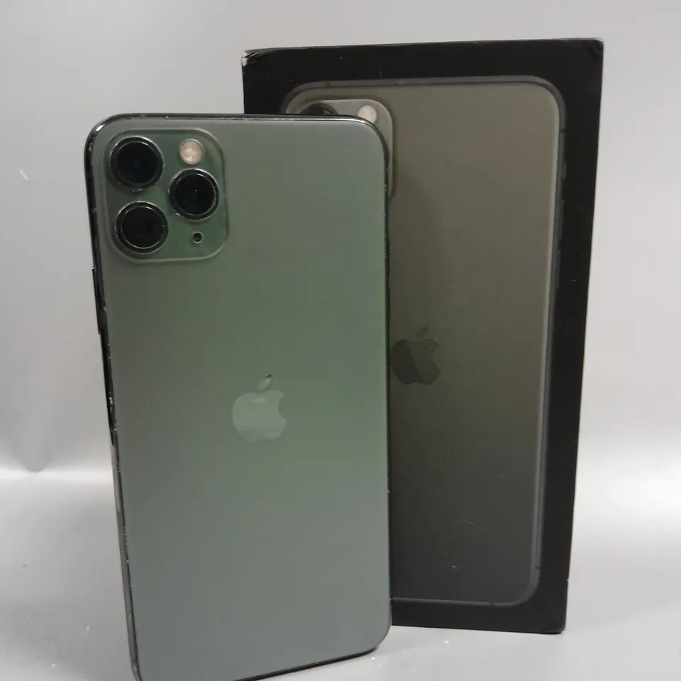 BOXED APPLE IPHONE 11 PRO MAX SMARTPHONE 