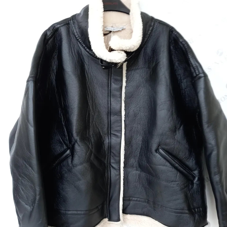 IN THE STYLE CURVE PERRIE SIAN BLACK AVIATOR JACKET - UK 24