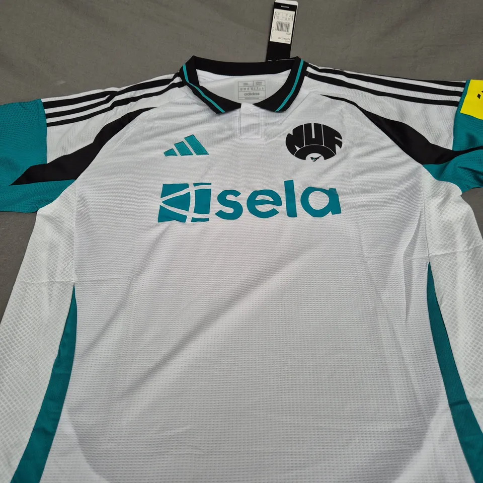 NEWCASTLE UNITED FC JERSEY SIZE 2XL