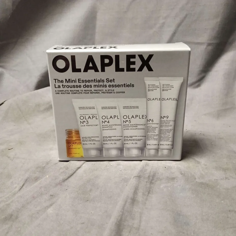 OLAPLEX MINI ESSENTIALS SET 6 ITEMS