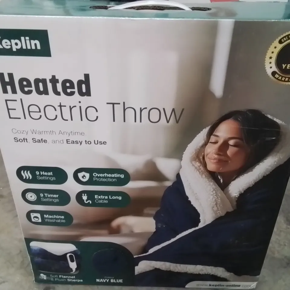 BOXED KEPLIN HEATED ELECTRIC THROW NAVY BLUE
