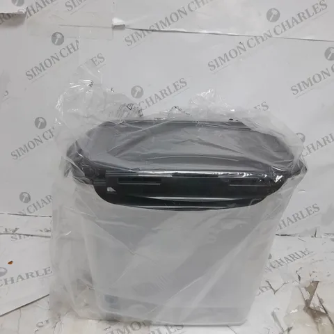 LOCKNLOCK 2 FOOD STORAGE CONTAINERS 