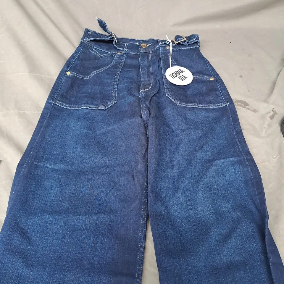 DONNA MINNIE THE HIGH TOP FULL LENGTH FLARED JEANS - 26