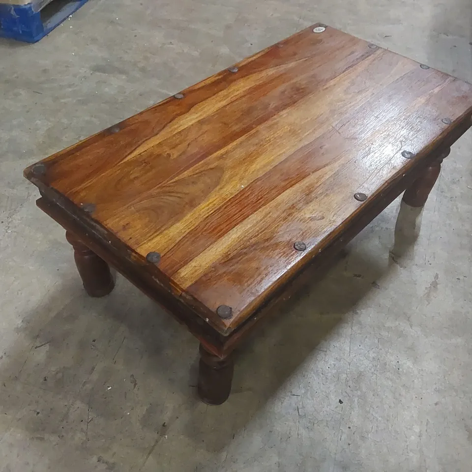SOLID WOOD RESTAURANT COFFEE TABLE