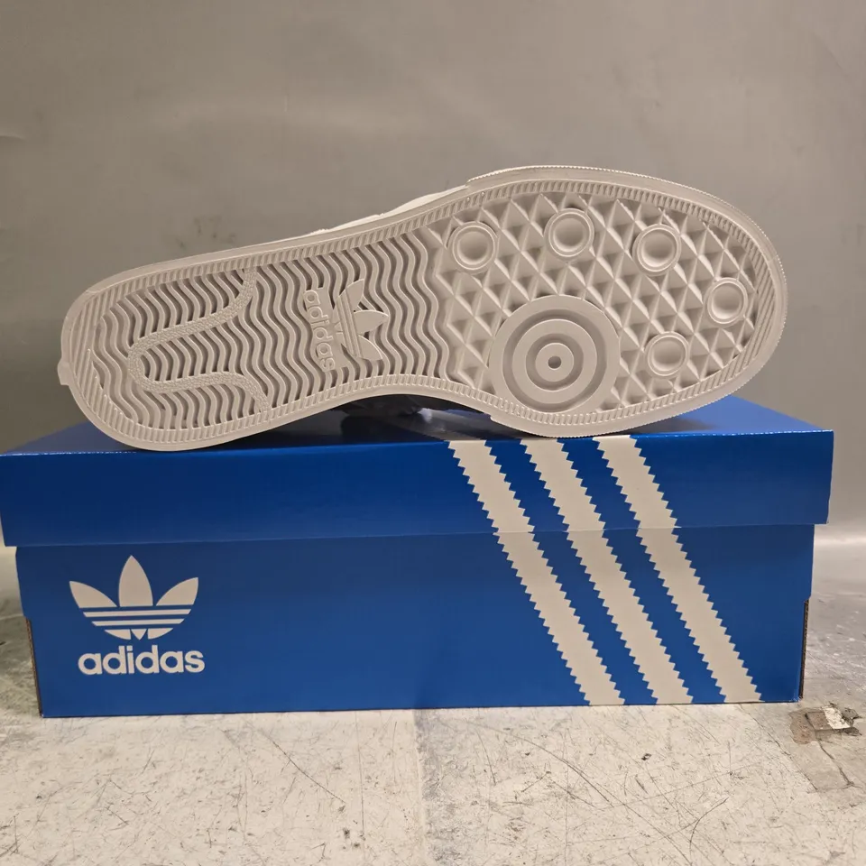 BOXED PAIR OF ADIDAS NIZZA PLATFORM MID SHOES IN WHITE SIZE UK 7