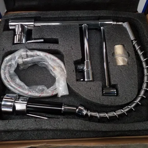 BOXED KITCHEN FAUCET PULL OUT