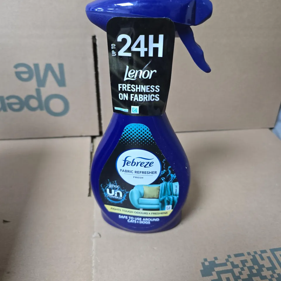 TOTE OF APPROXIMATELY 12 ASSORTED LIQUID ITEMS TO INCLUDE: FEBREZE FABRIC REFRESHER 