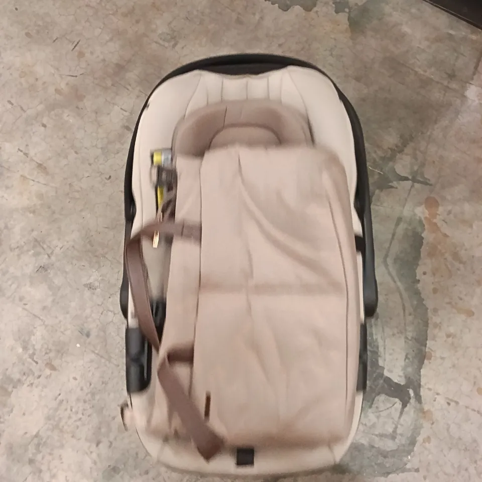 TIAGO CAR SEAT