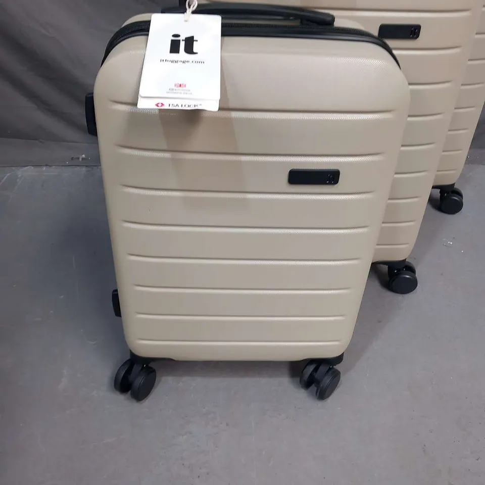 BOXED IT LUGGAGE TRAVEL SENTRY LEGION PLAZA TAUPE THREE PIECE LUGGAGE SET