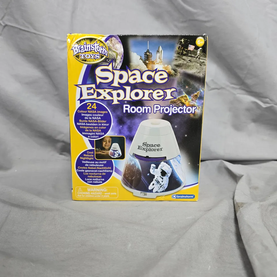 BRAINSTORM TOYS SPACE EXPLORER ROOM PROJECTOR