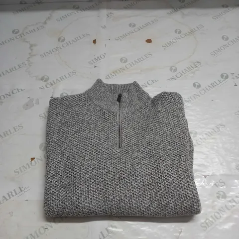 NEXT 1/4 ZIPPED FLEECE - SIZE L