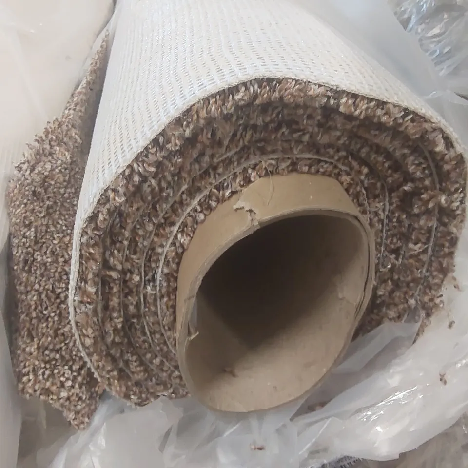 ROLL OF QUALITY STS HERITAGE LUXURY BROWN SUGAR CARPET - APPROXIMATELY 3 x 4m