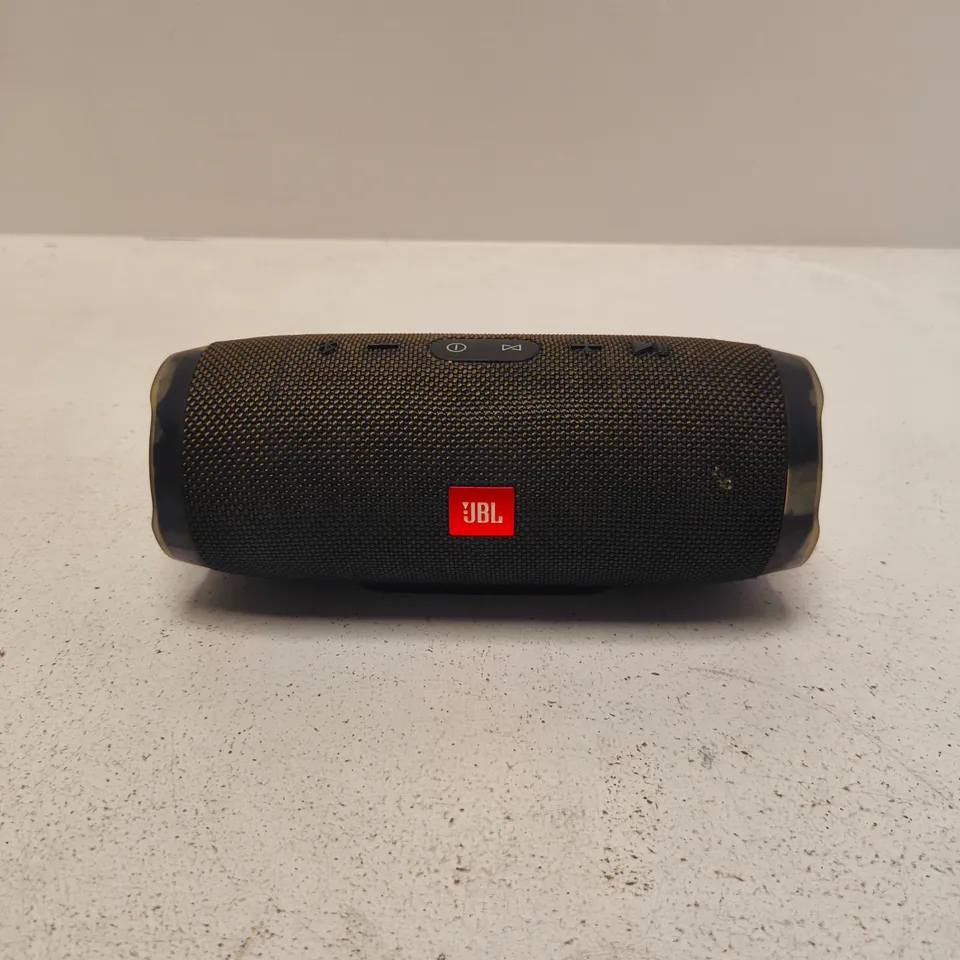 JBL CHARGE3 SPEAKER