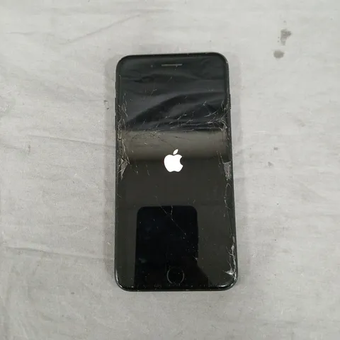 APPLE IPHONE 7 PLUS – UNLOCKED, BLACK, 32GB