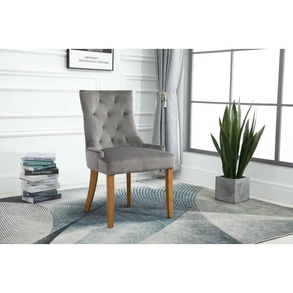 UPHOLSTERED DINING CHAIR 