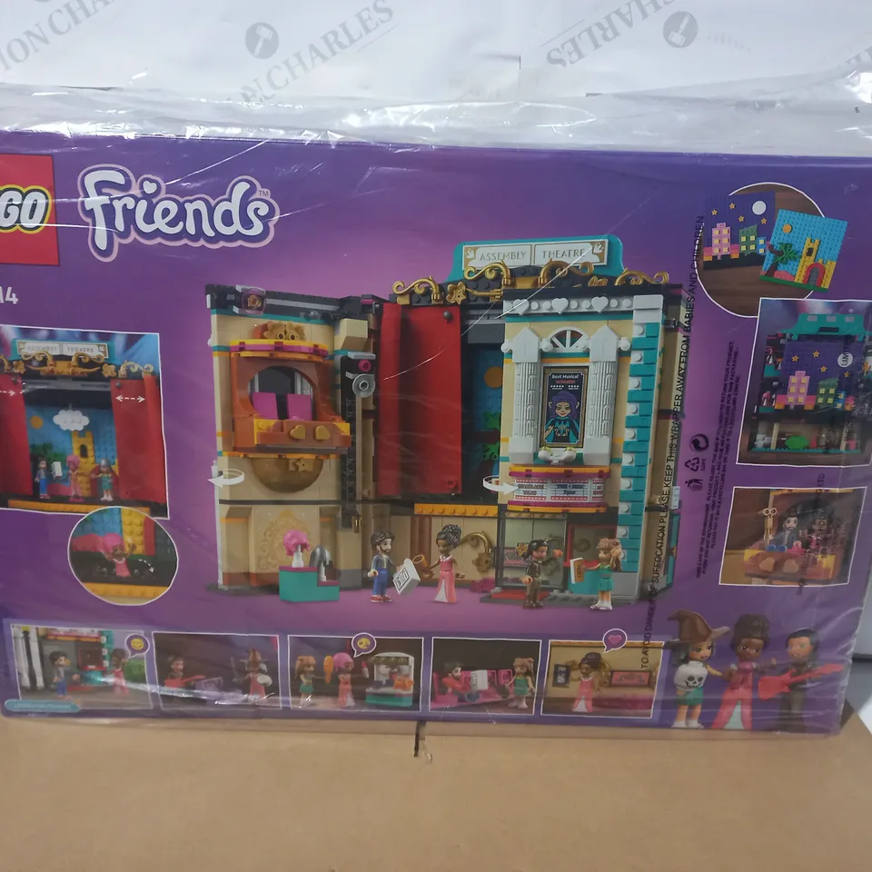 LEGO ANDREA'S THEATER SCHOOL RRP £89.99