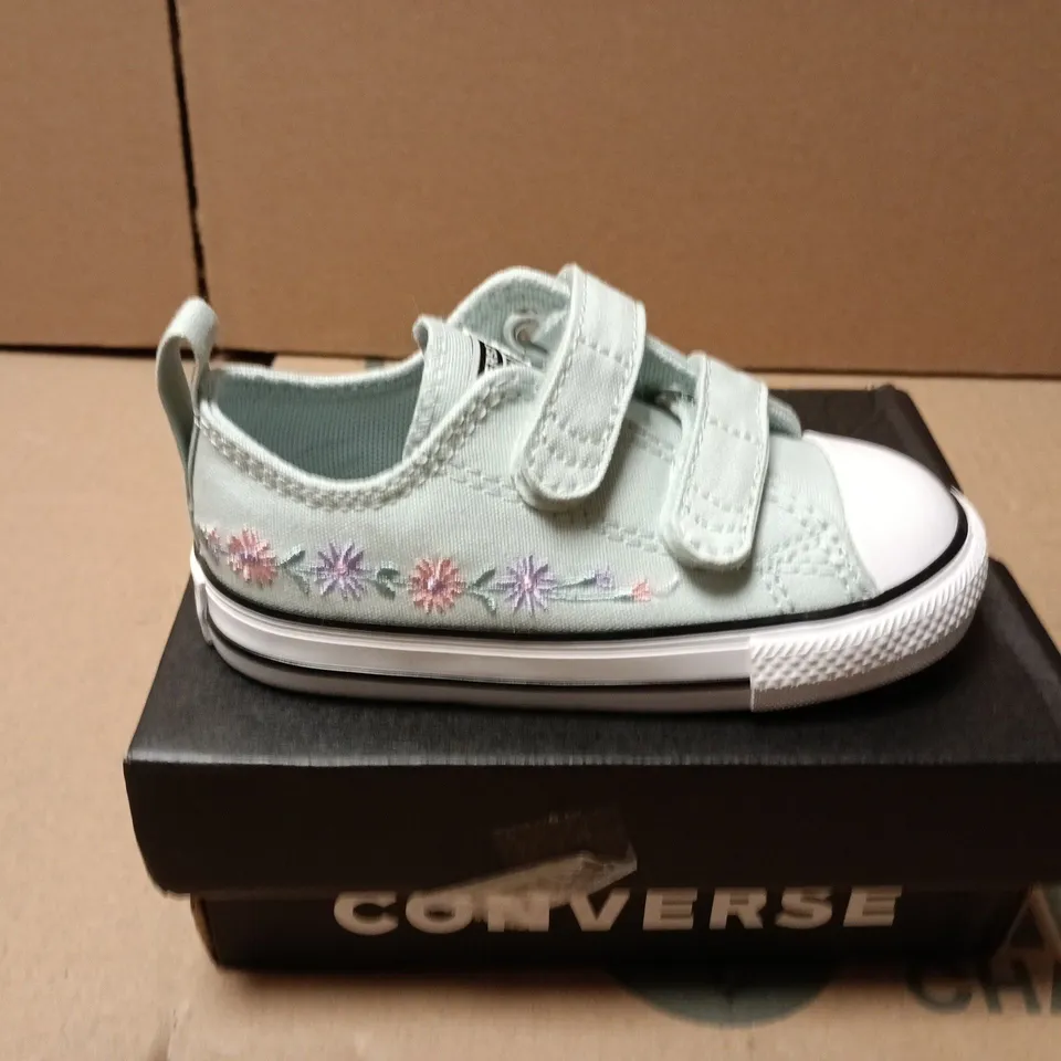 BOXED PAIR OF CONVERSE KIDS FLORAL VELCRO SHOES IN MINT GREEN - UK 6