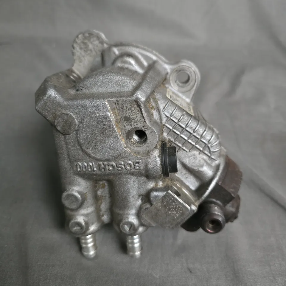 Bosch Diesel Fuel Injection Pump - Vehicle Part 