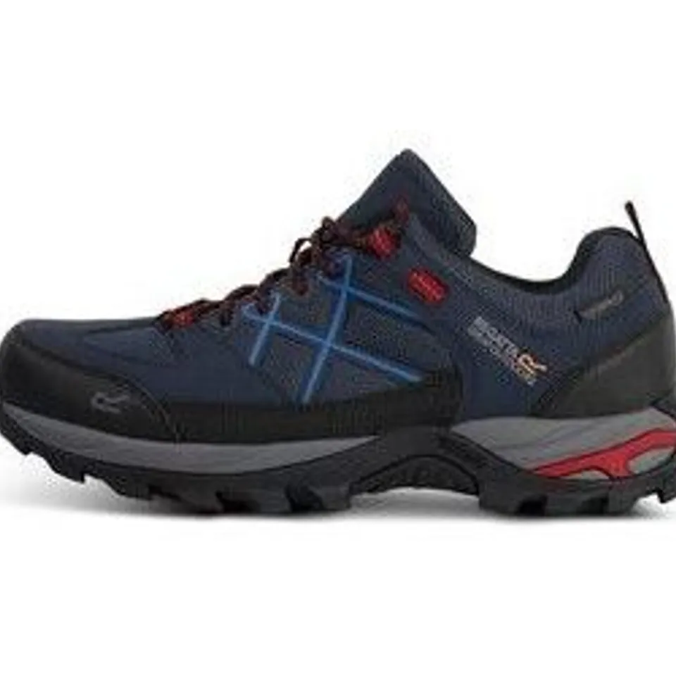 BRANDNEW MEN'S TREKKING BOOTS REGATTA SAMARIS III UK SIZE 8