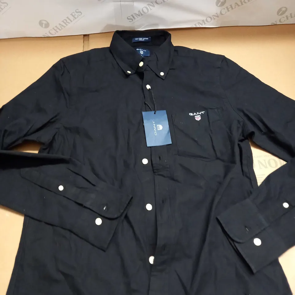 GANT BUTTONED SHIRT SIZE M