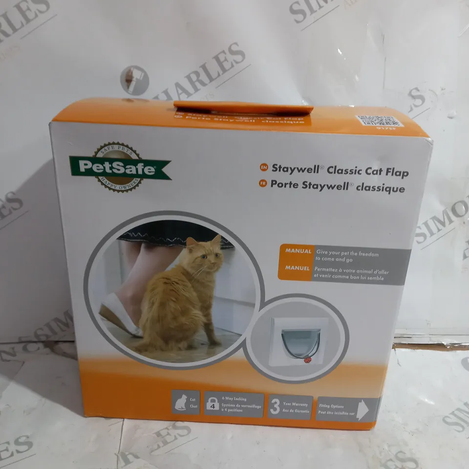 BOXED PETSAFE CLASSIC CAT FLAP