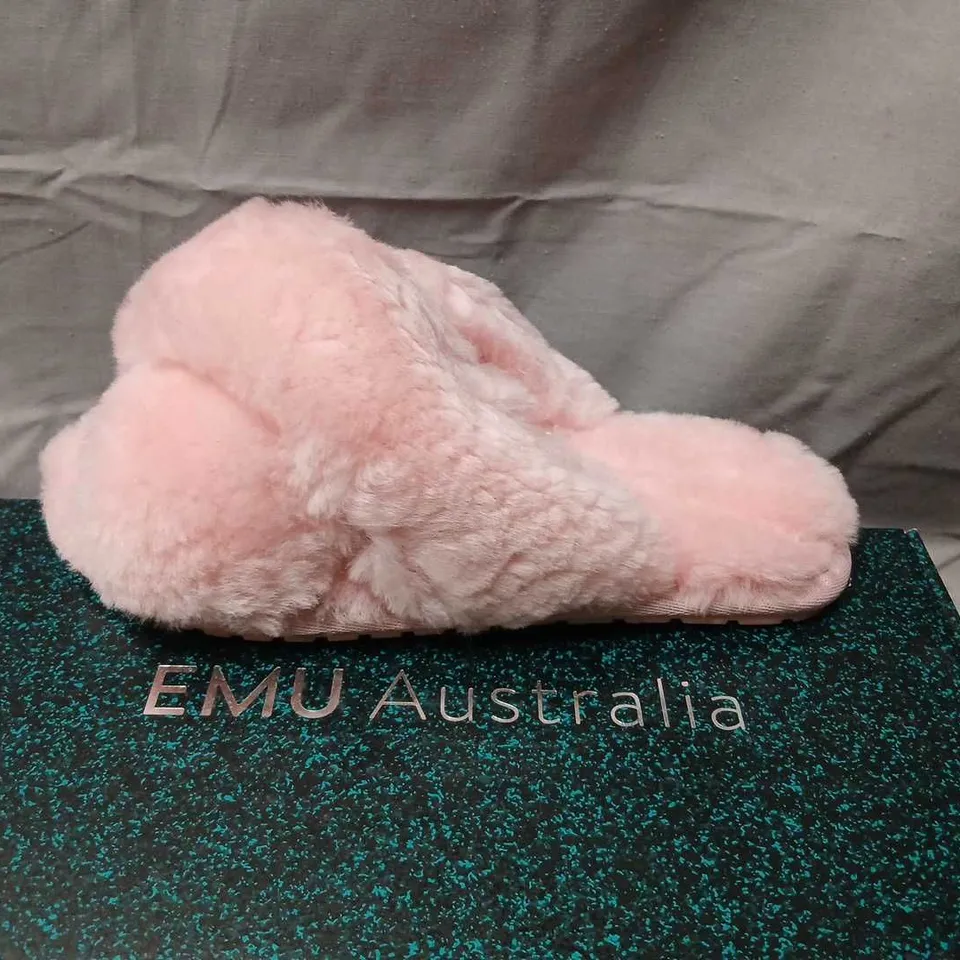 EMU AUSTRALIA MAYBERRY BABY PINK SLIPPERS – UK 6