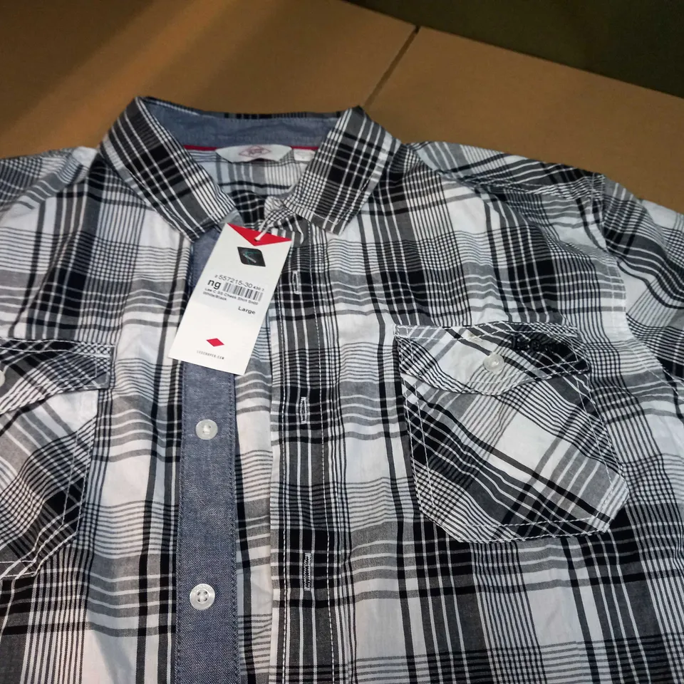 LEE COOPER WHITE/BLACK CHECK SHIRT - LARGE